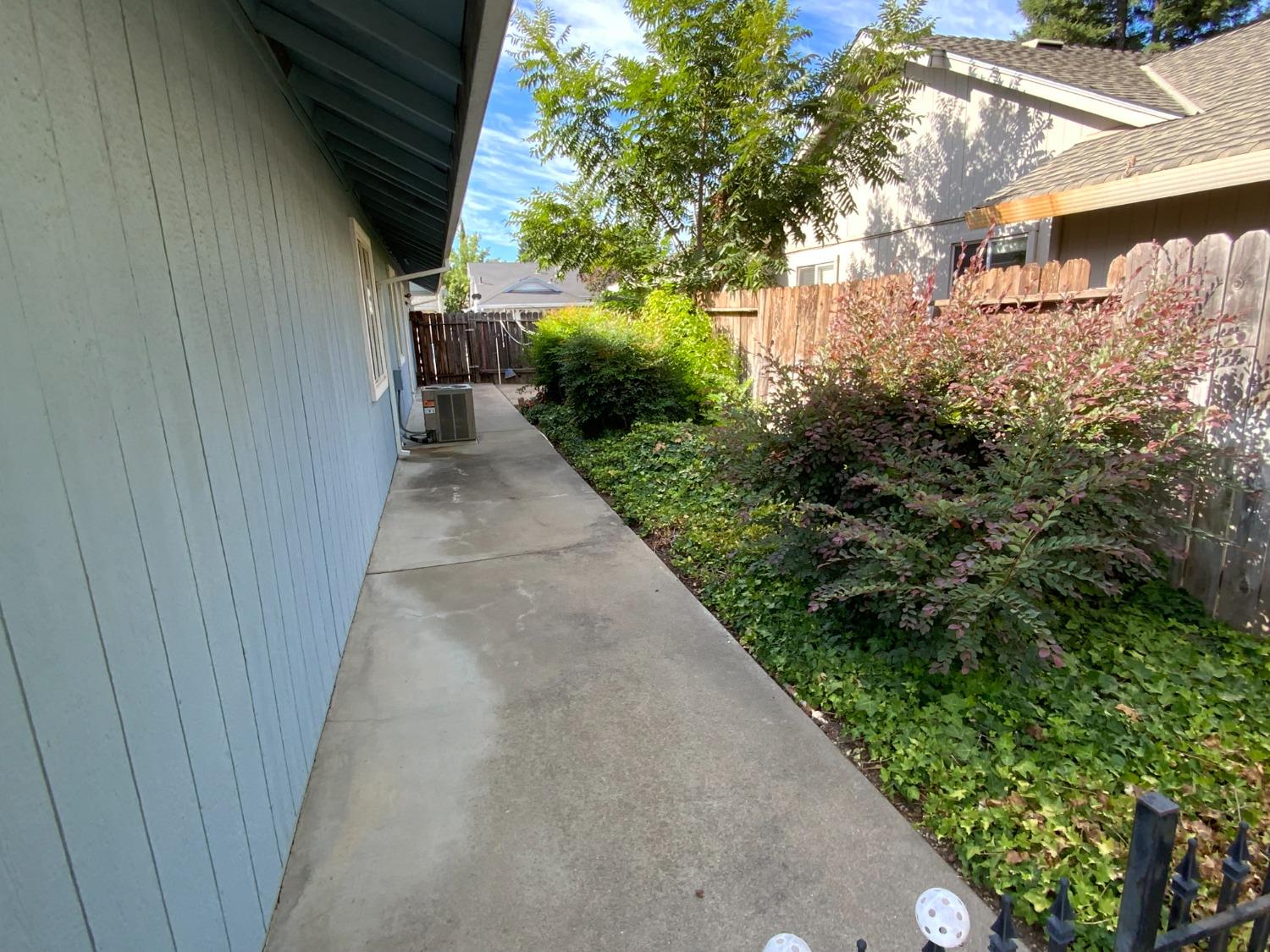 1671 Northfield Drive