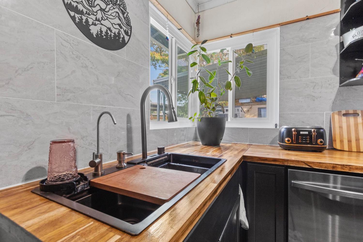 1317 Buchanan Street