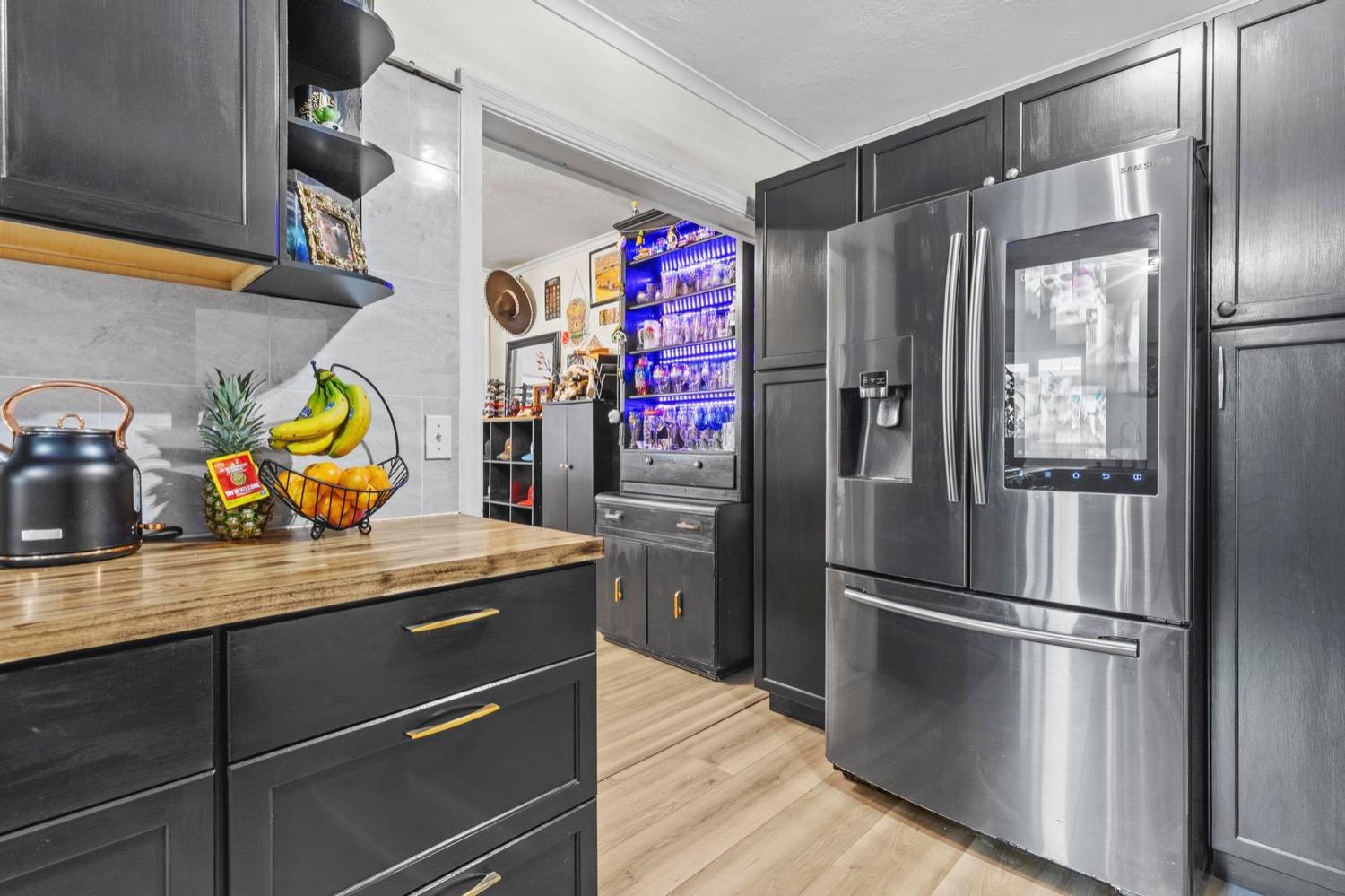 1317 Buchanan Street