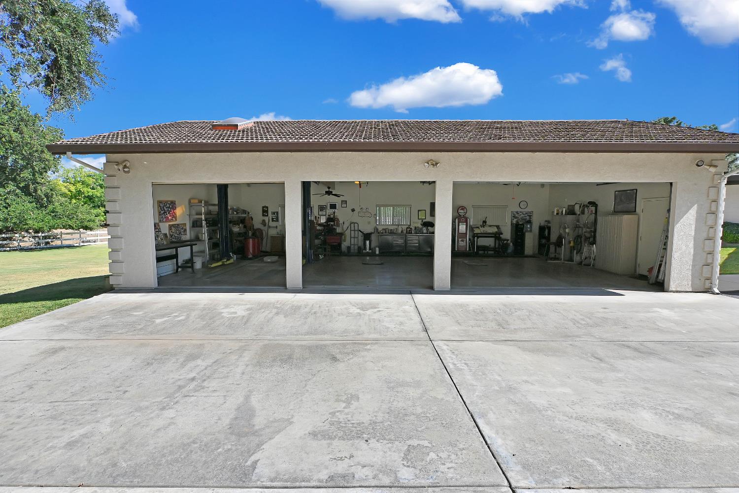 1112 Buchanan Avenue