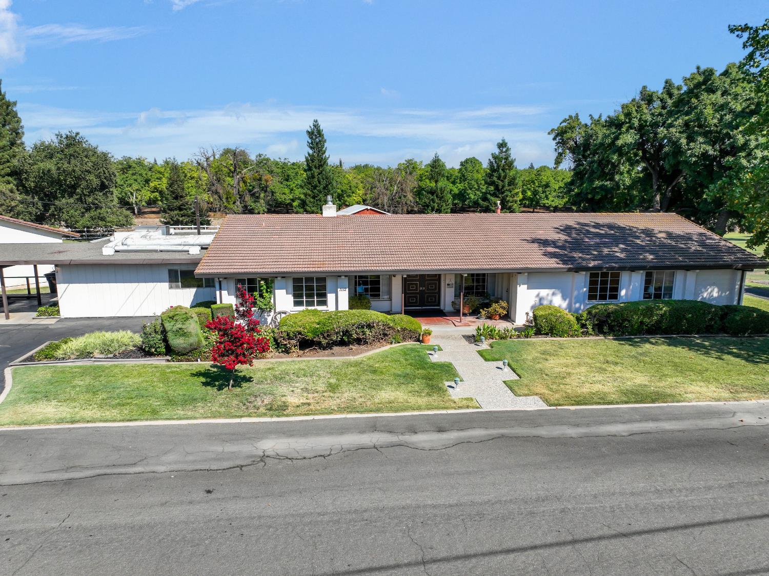 1112 Buchanan Avenue