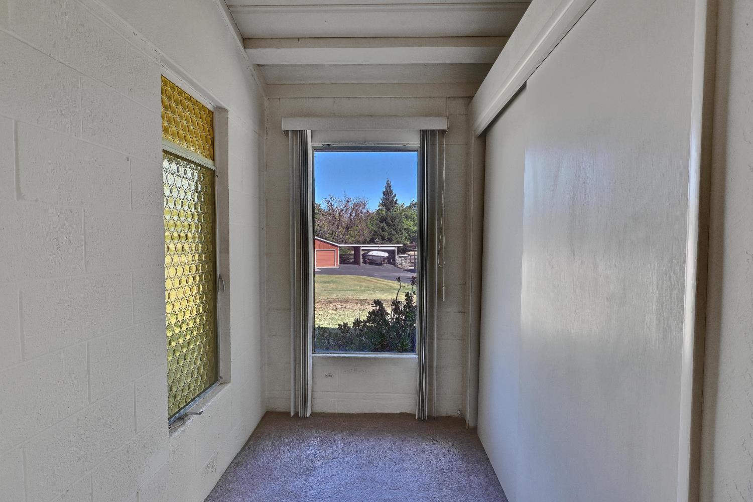 1112 Buchanan Avenue