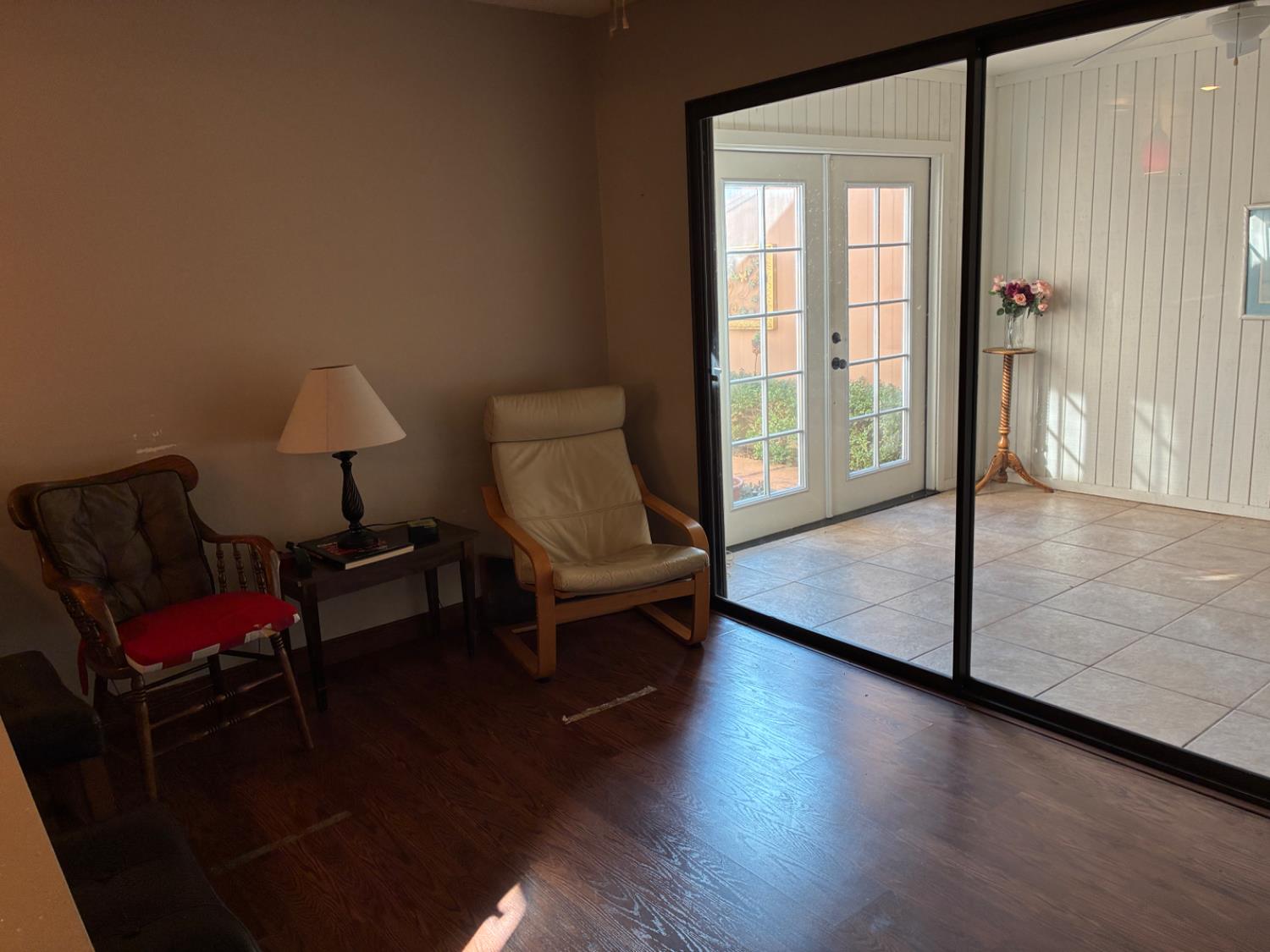 1529 Lincoln Road 25