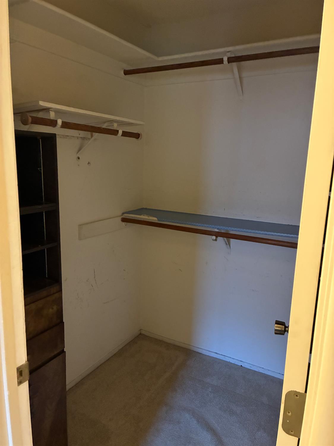 1529 Lincoln Road 25