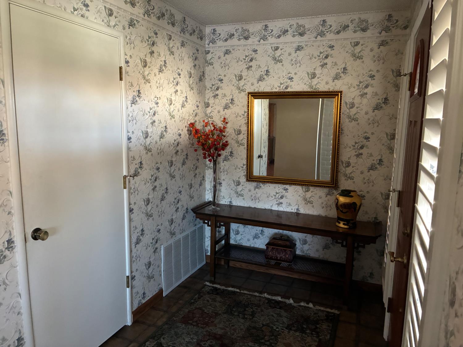 1529 Lincoln Road 25