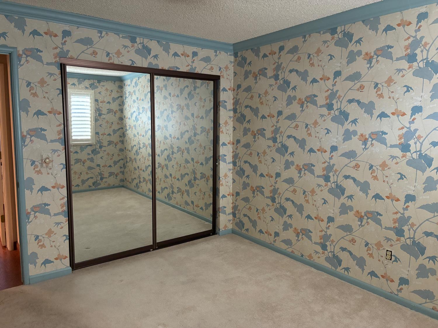 1529 Lincoln Road 25