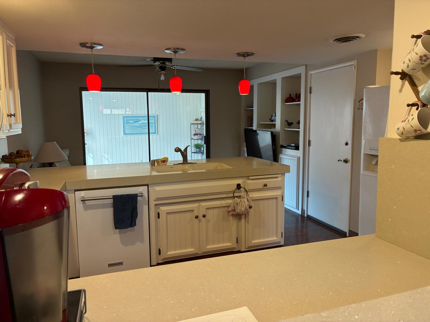 1529 Lincoln Road 25