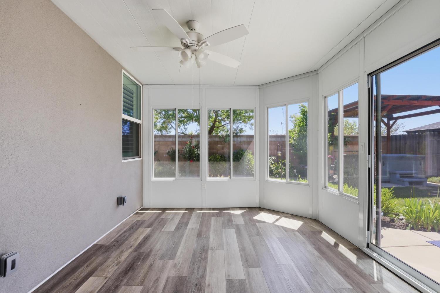 885 Buckingham Drive
