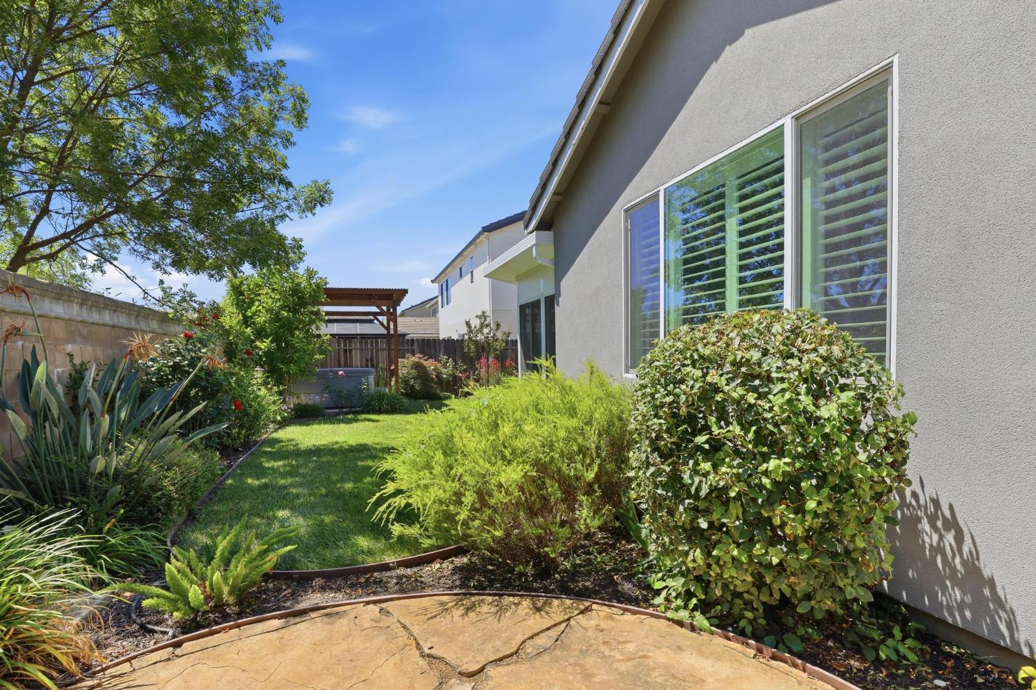 885 Buckingham Drive