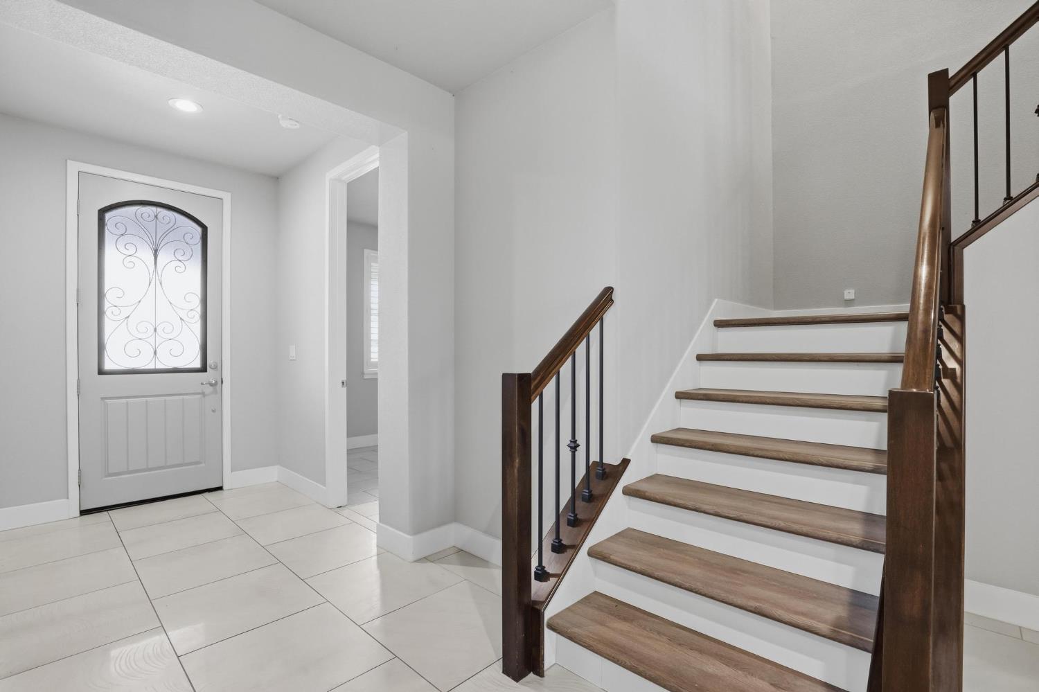 885 Buckingham Drive