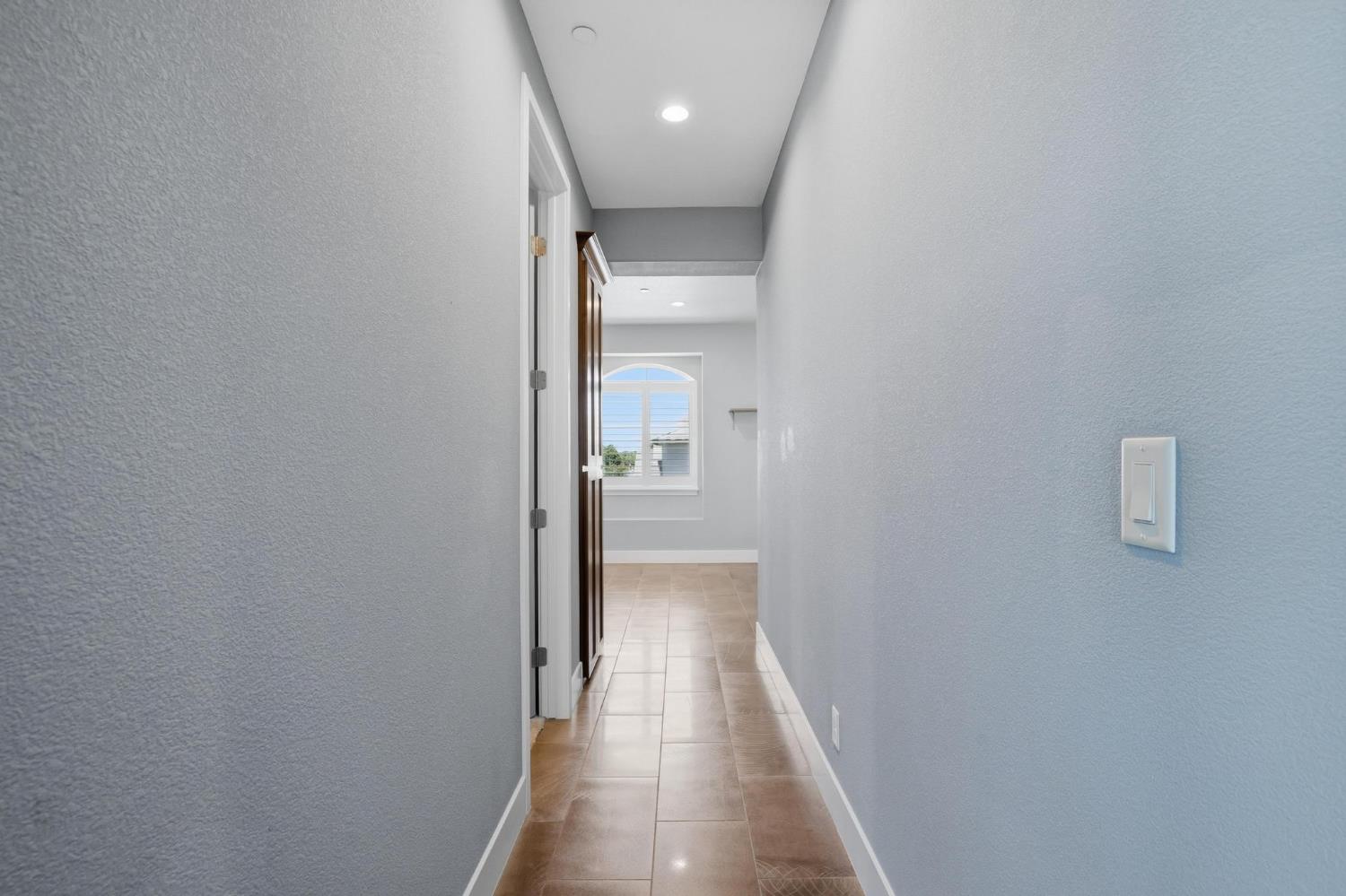 885 Buckingham Drive