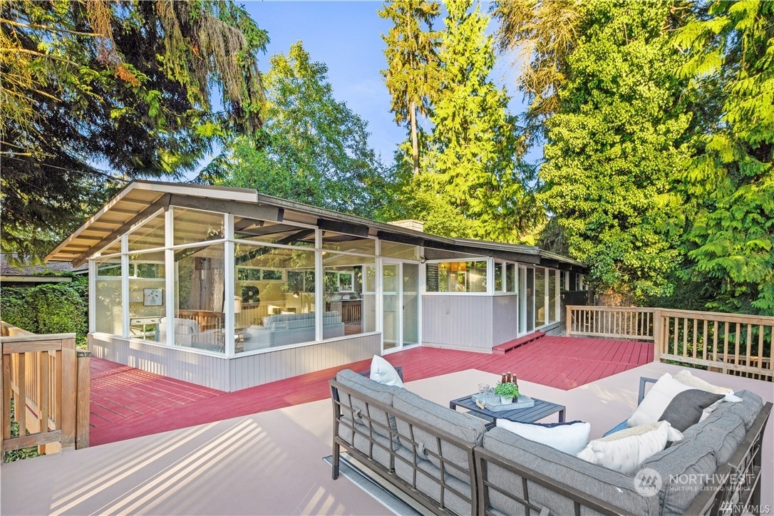8008 Talbot Road