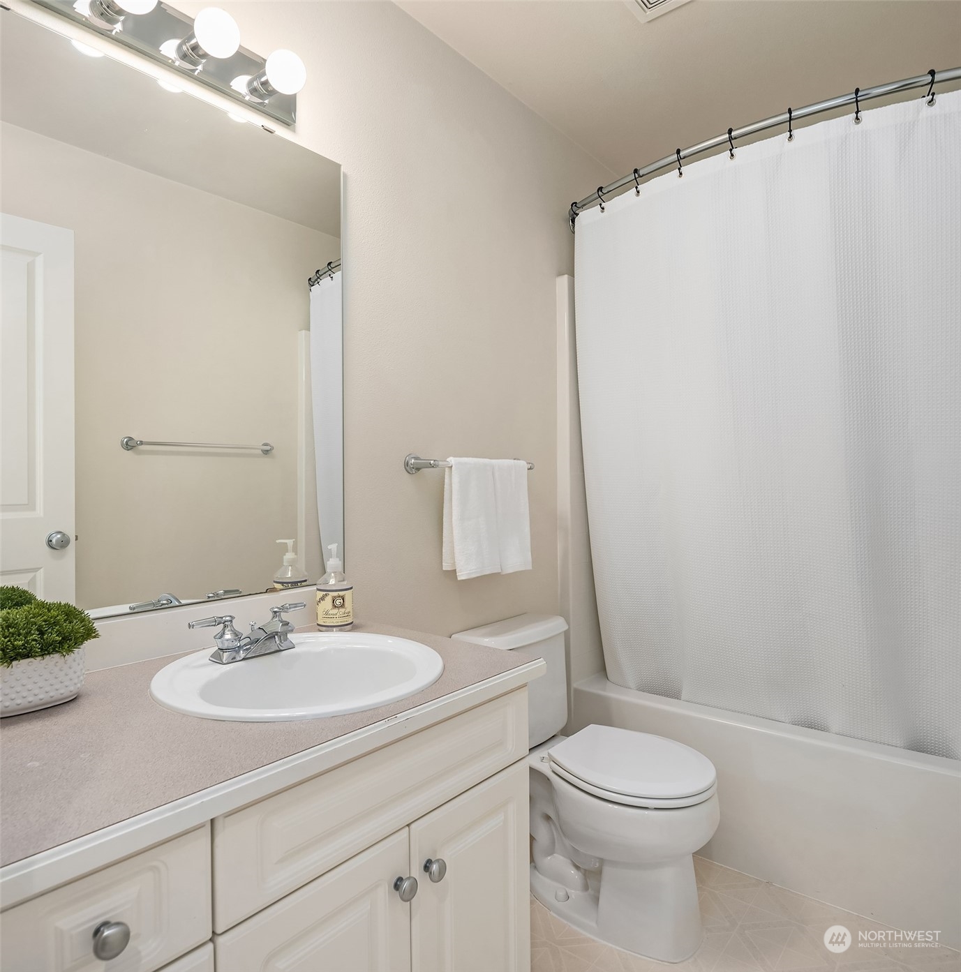 16220 NE 90th Court Unit: 2403