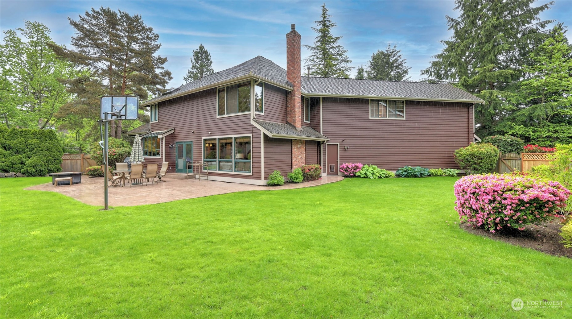 23022 SE 40th Place