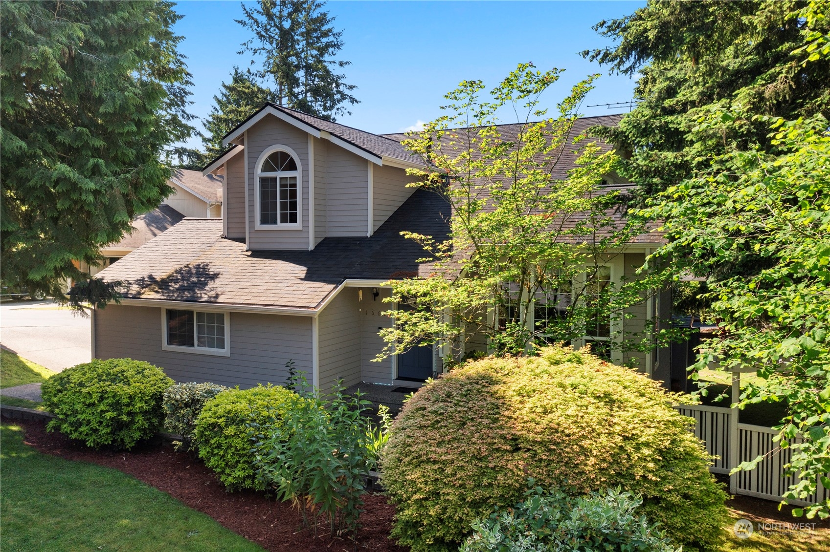 16635 NE 89th Street