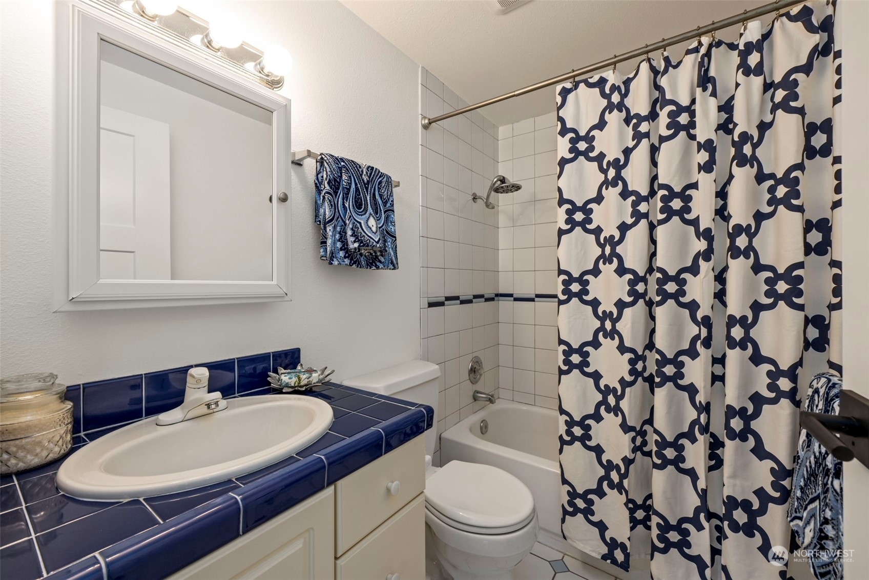 15704 NE 105th Court