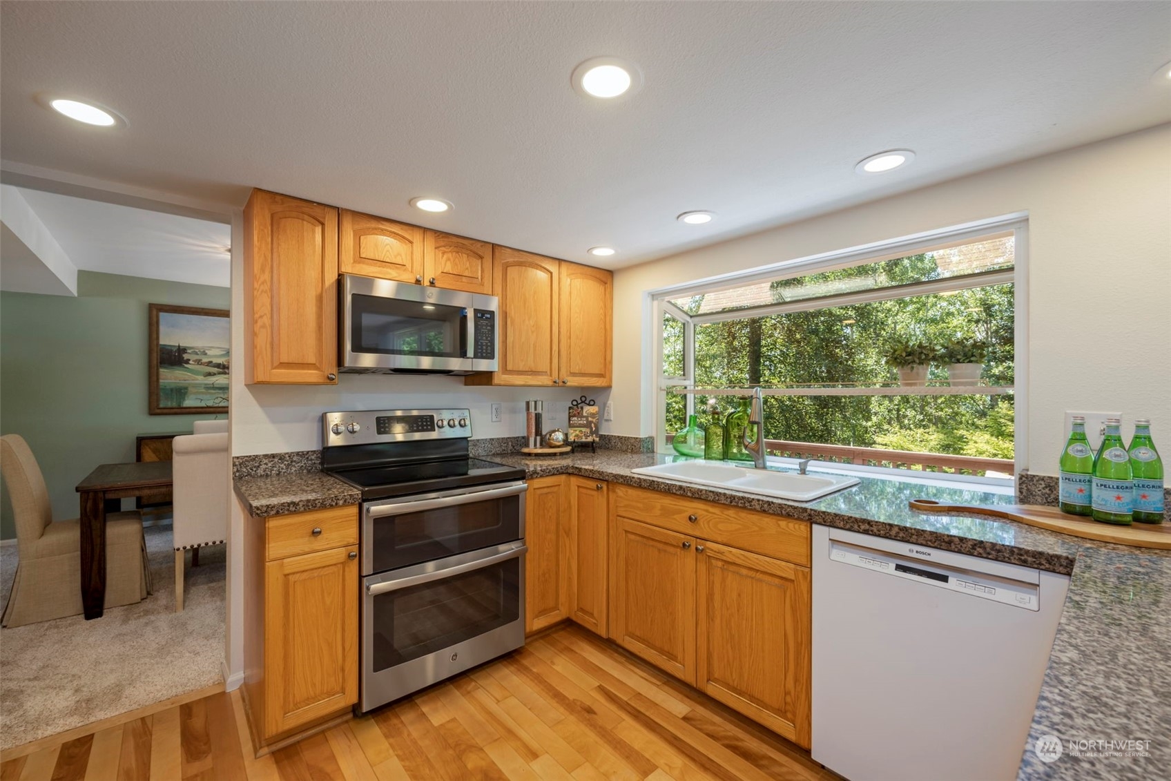 15704 NE 105th Court