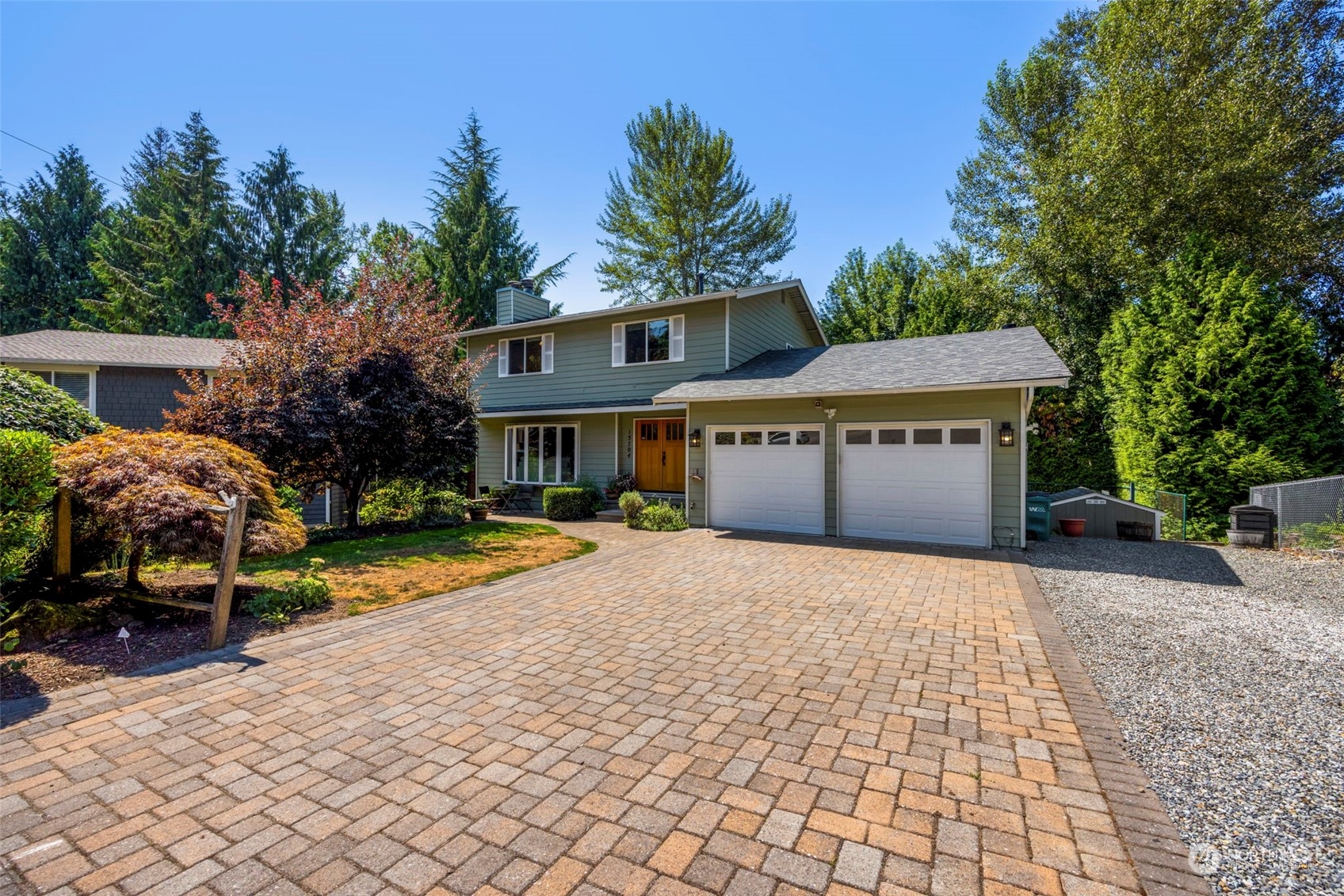 15704 NE 105th Court