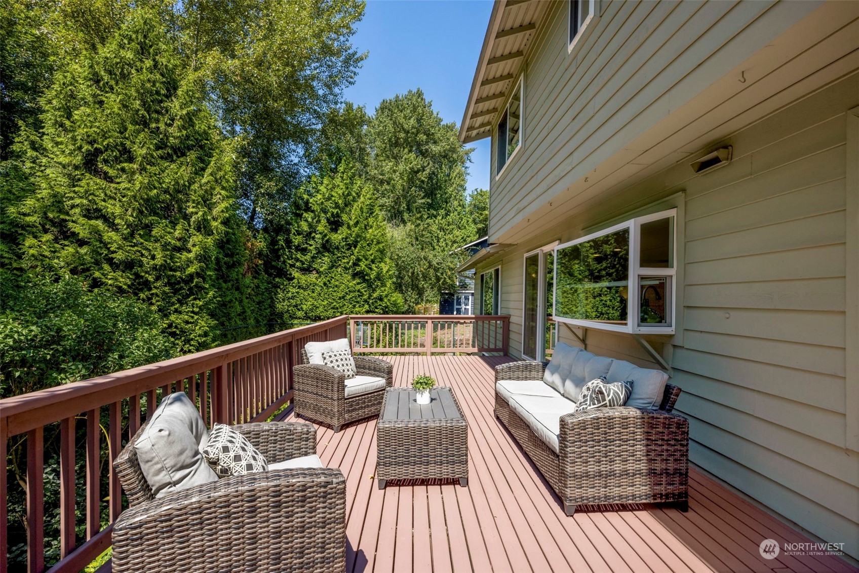 15704 NE 105th Court