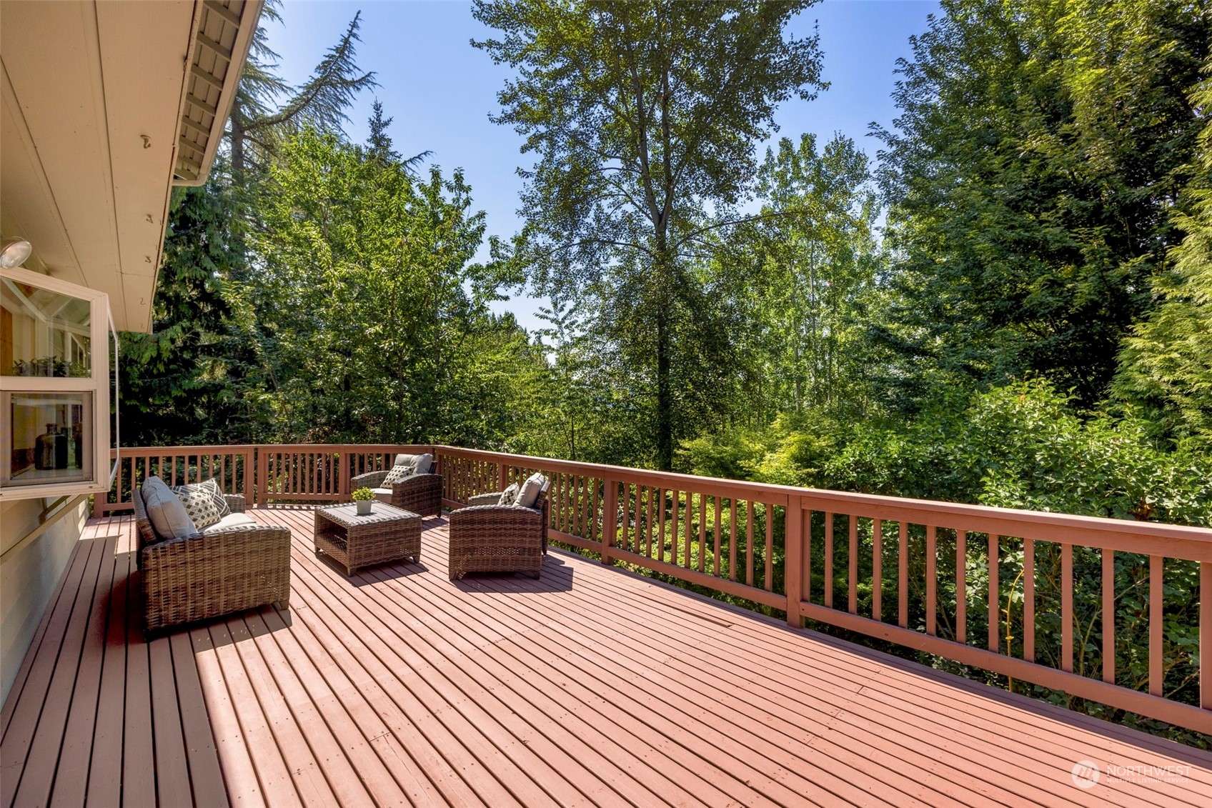 15704 NE 105th Court