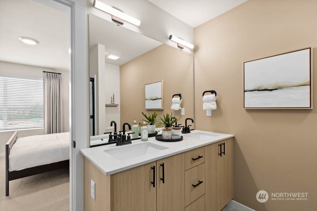 14707 87th Avenue SE Unit: Q2