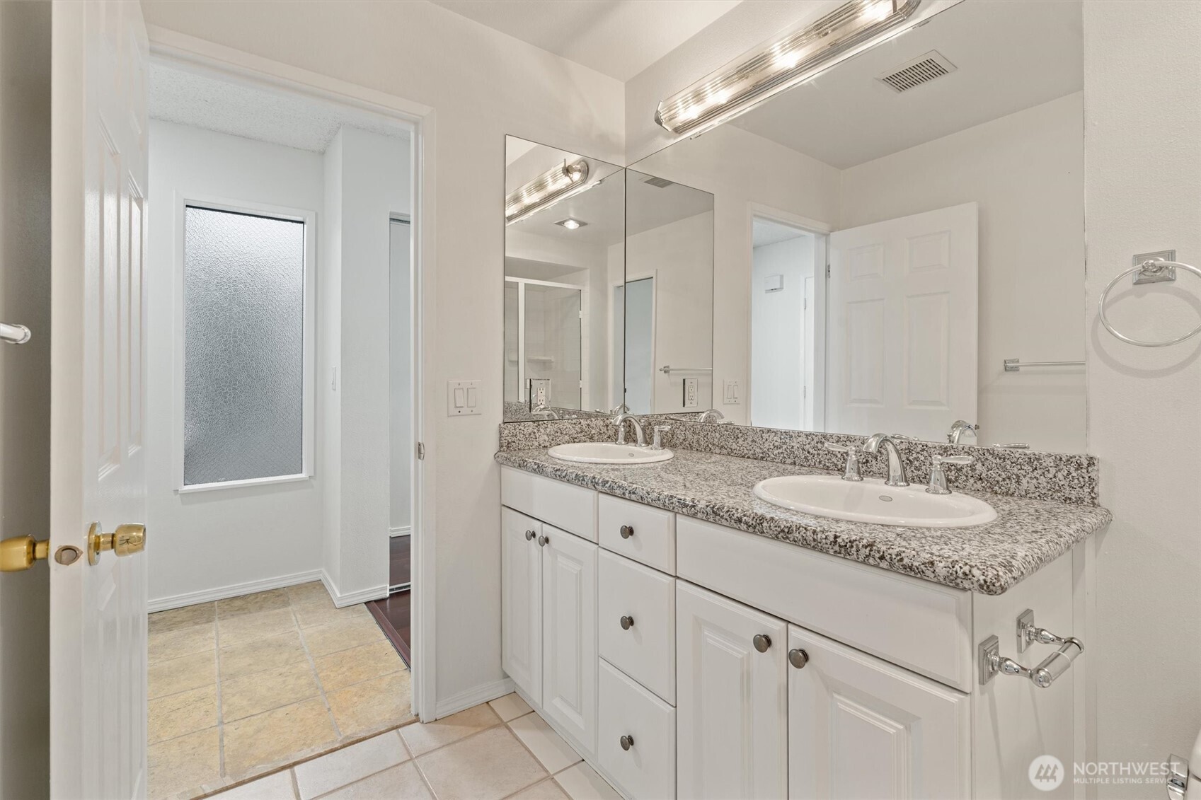 7391 Old Redmond Road Unit: 220