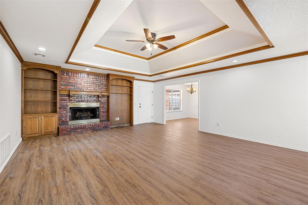 222 NE 9th Street