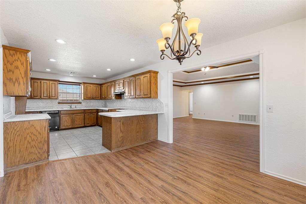 222 NE 9th Street