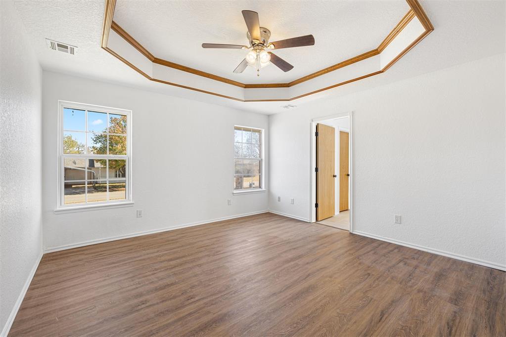 222 NE 9th Street