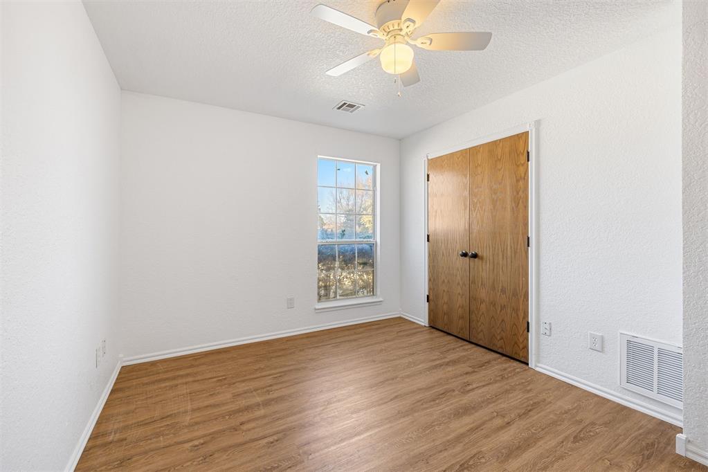 222 NE 9th Street