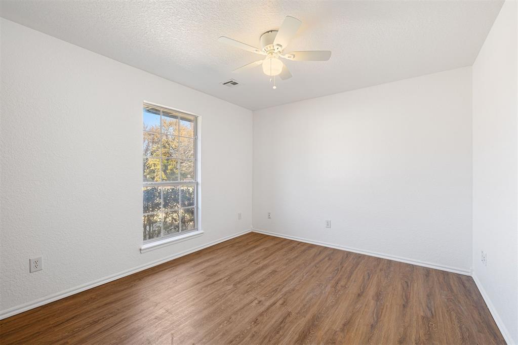 222 NE 9th Street