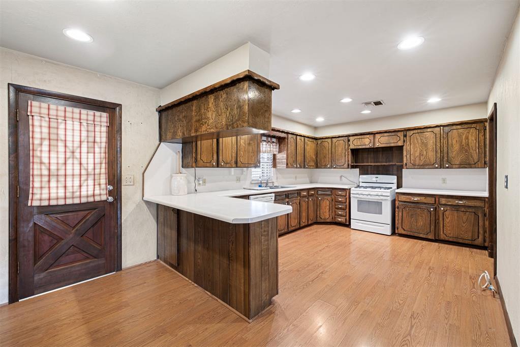 601 N Van Buren
