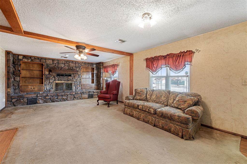 601 N Van Buren