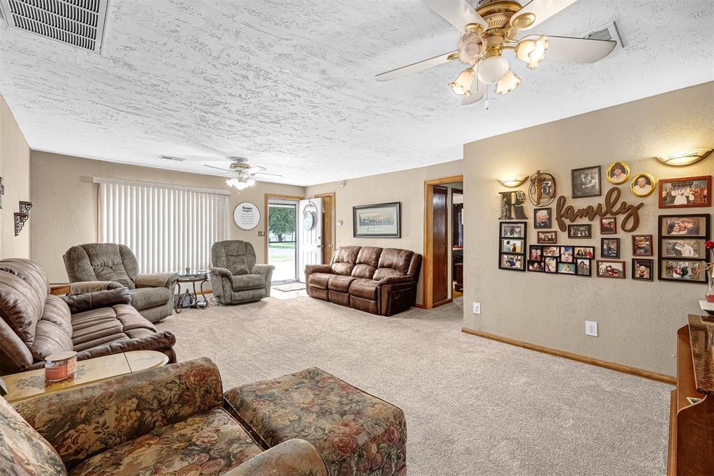 2845 Poplar Drive