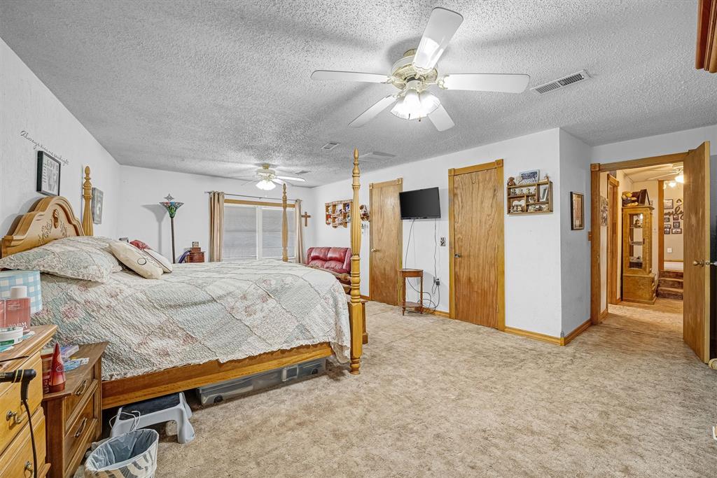 2845 Poplar Drive
