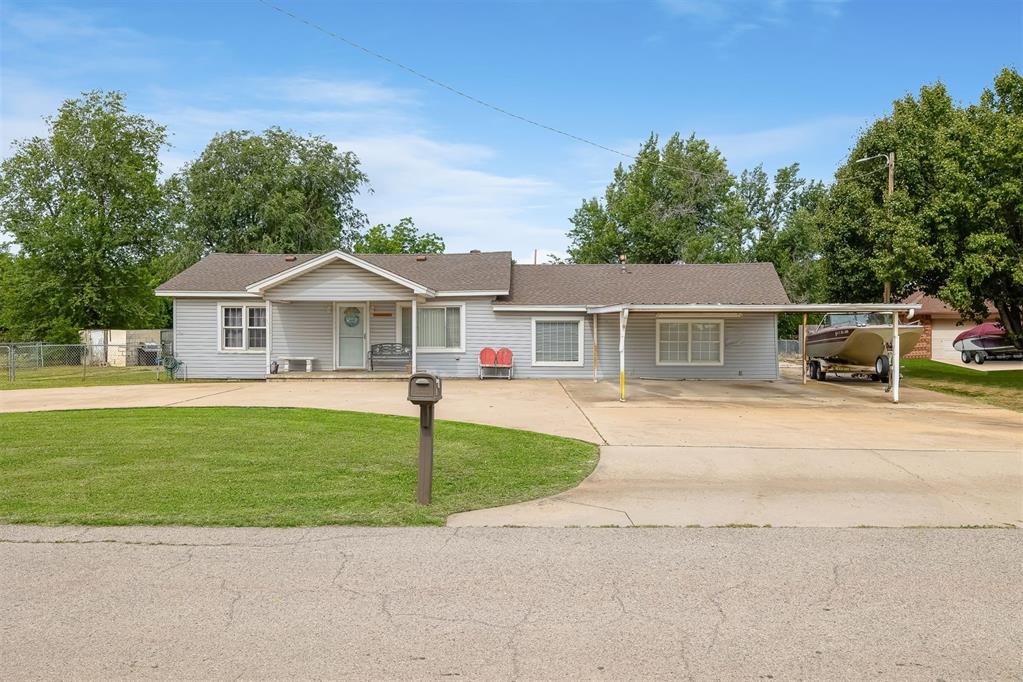 2845 Poplar Drive