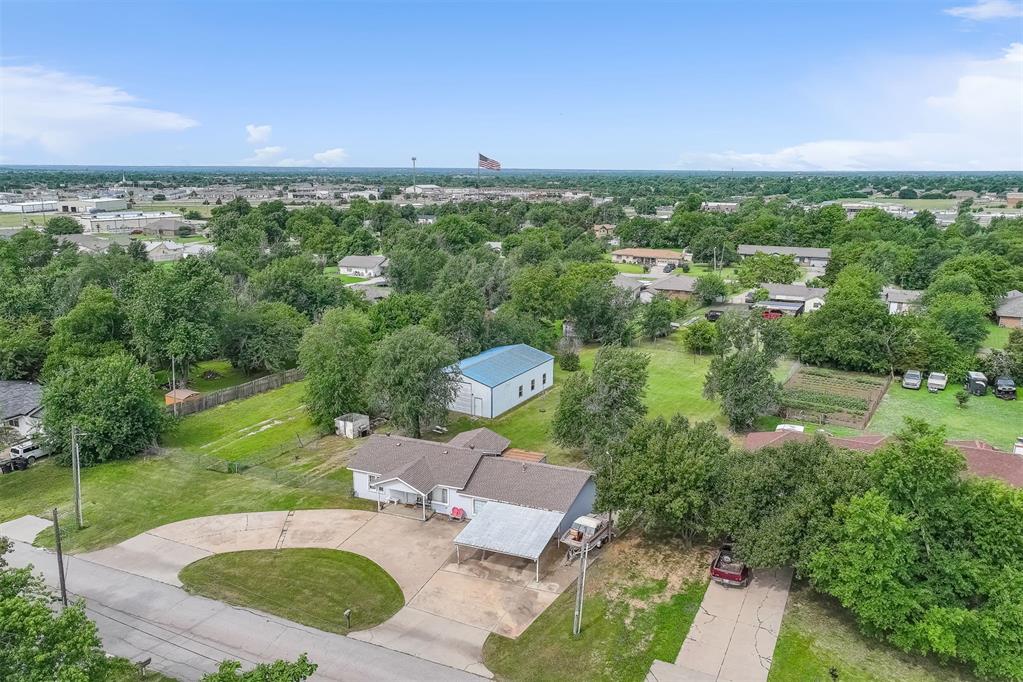 2845 Poplar Drive
