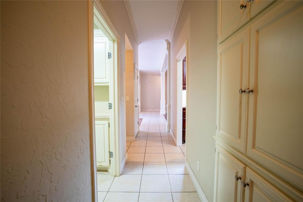 1700 Fox Run Lane