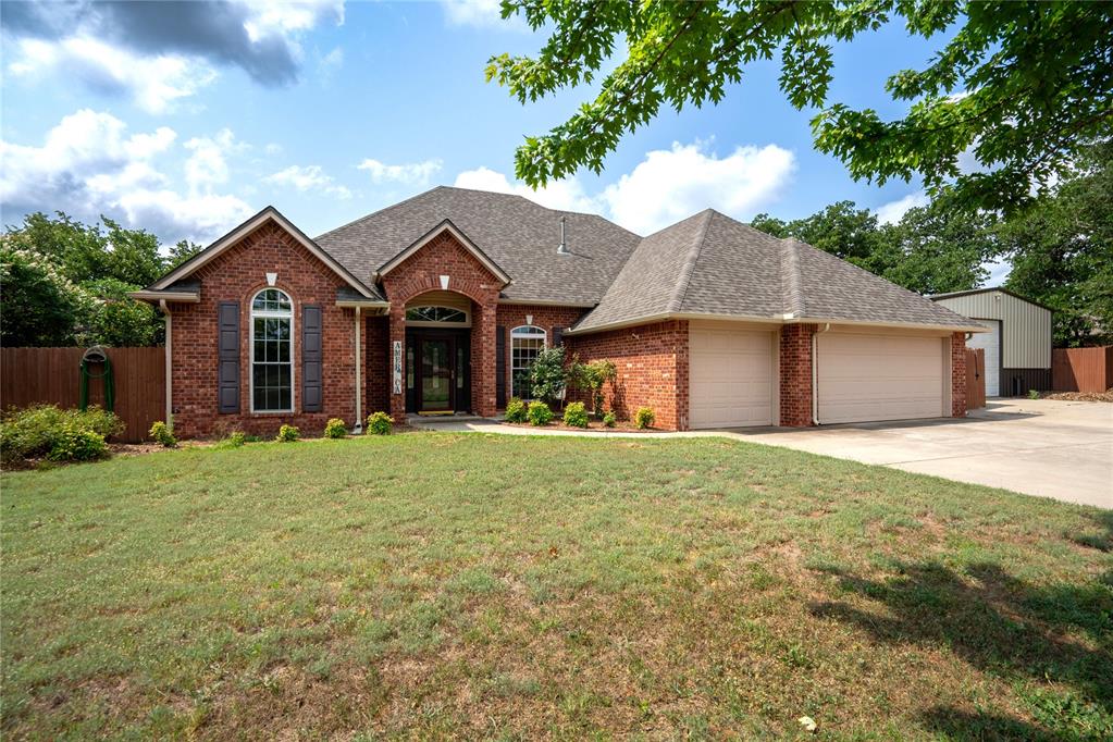 1700 Fox Run Lane