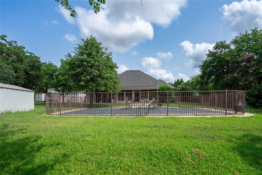 1700 Fox Run Lane