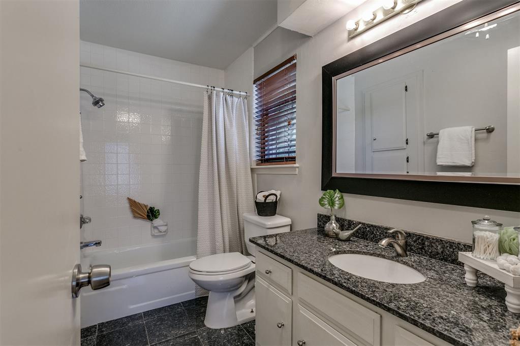 6500 N Grand Blvd Boulevard Unit: 140