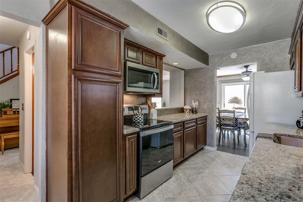6500 N Grand Blvd Boulevard Unit: 140