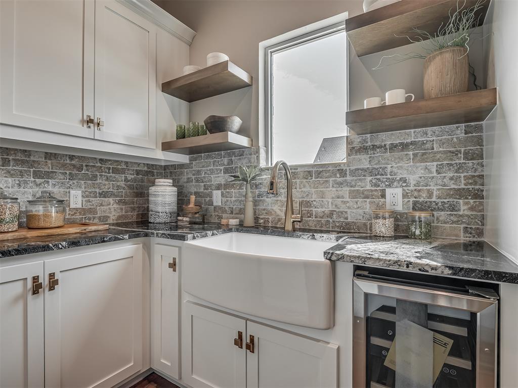 3368 Red Ridge Drive