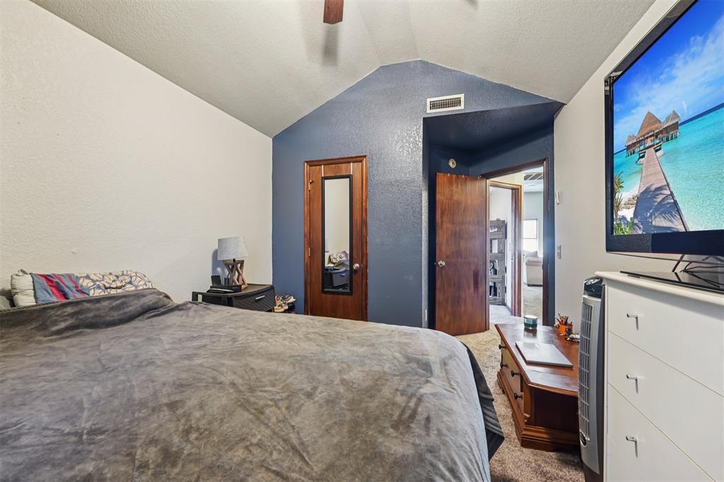 304 Cherokee Court