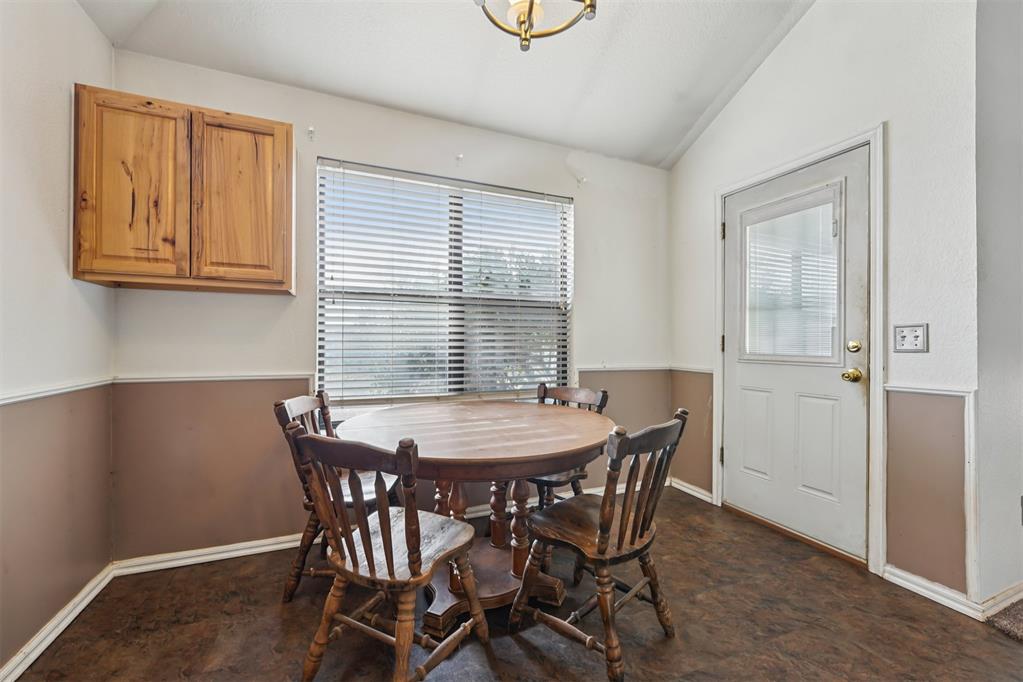 304 Cherokee Court