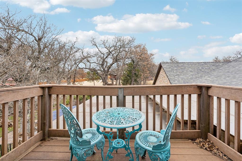 1301 Red Oak Lane