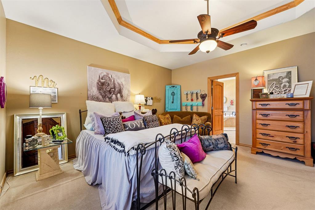 1301 Red Oak Lane
