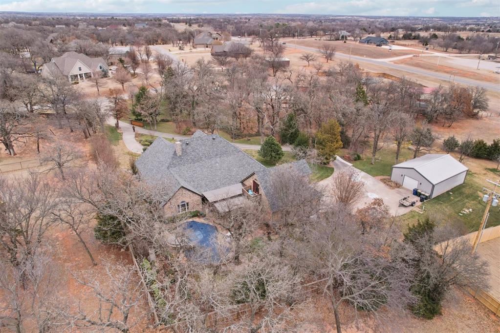 1301 Red Oak Lane