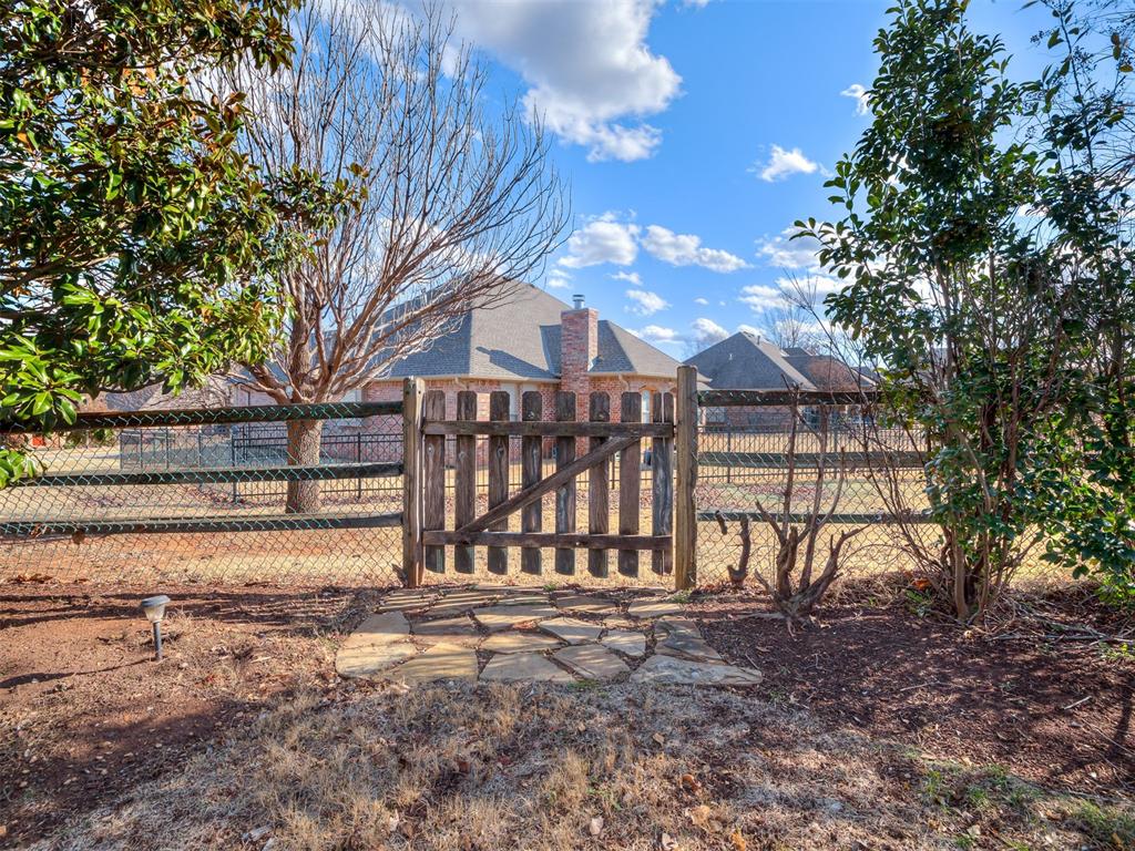 3232 Songwood Drive