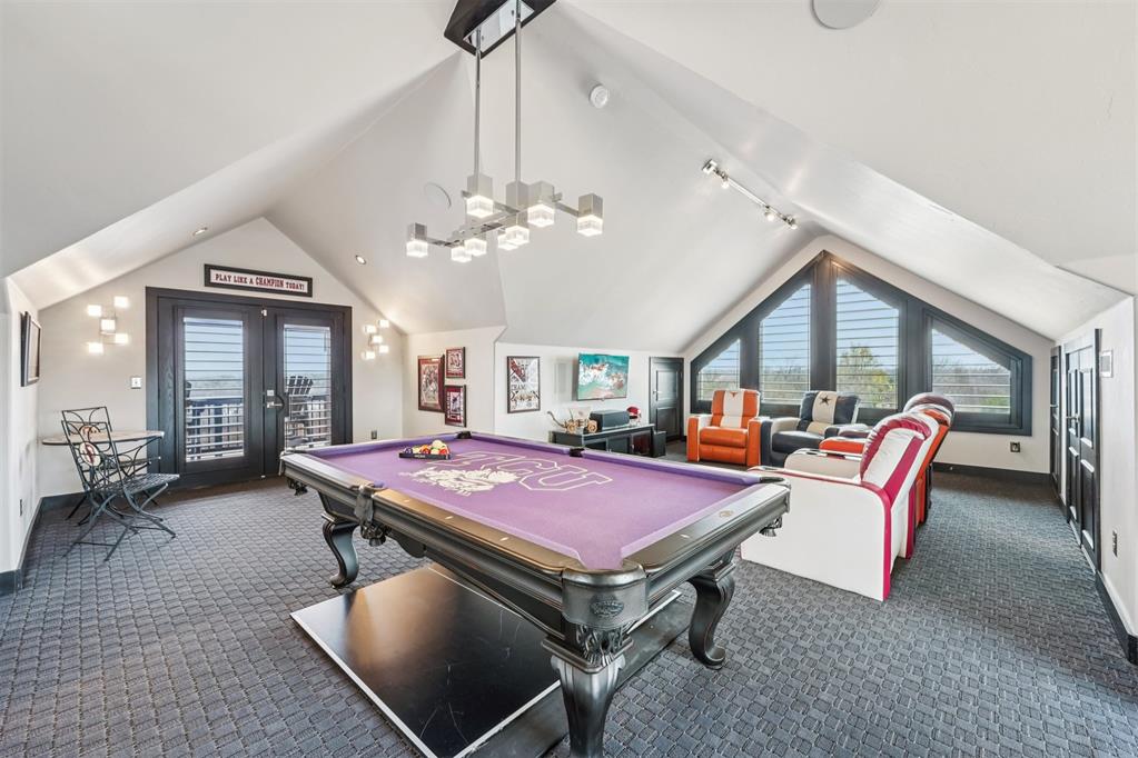 1414 High Ridge Drive